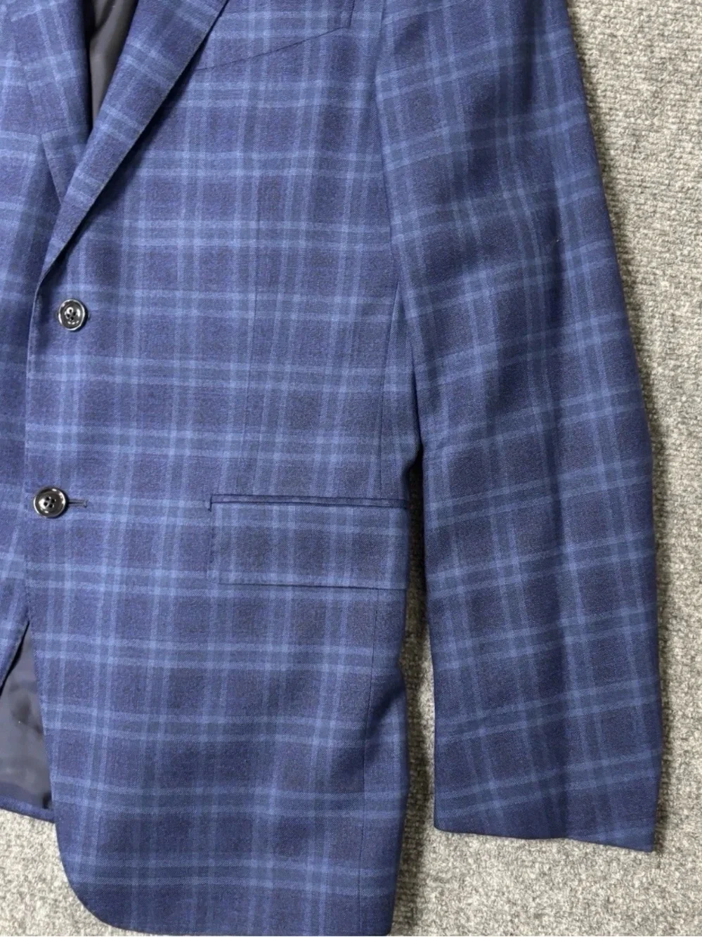 Ermenegildo Zegna Men’s Blue Checkered Wool Blazer Sz 7-50R